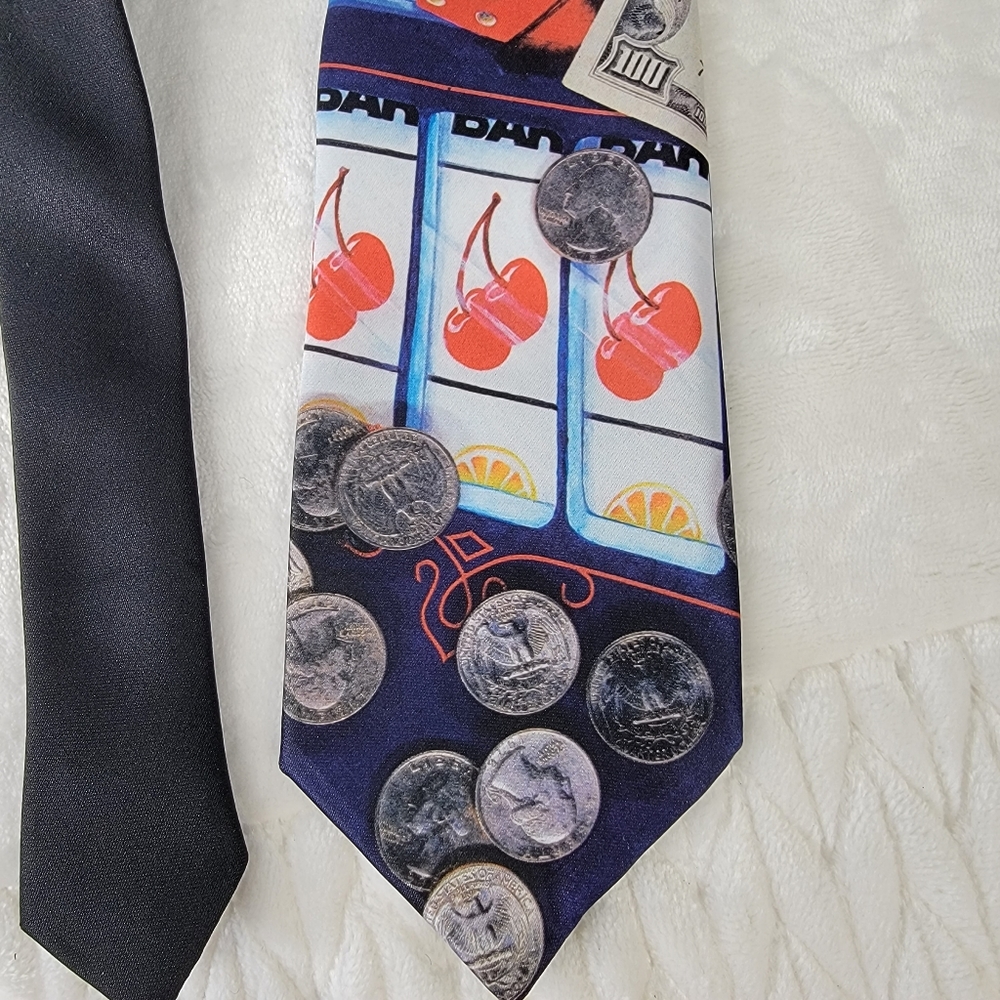 Vintage Casino Themed RALPH MARLIN Men's Tie